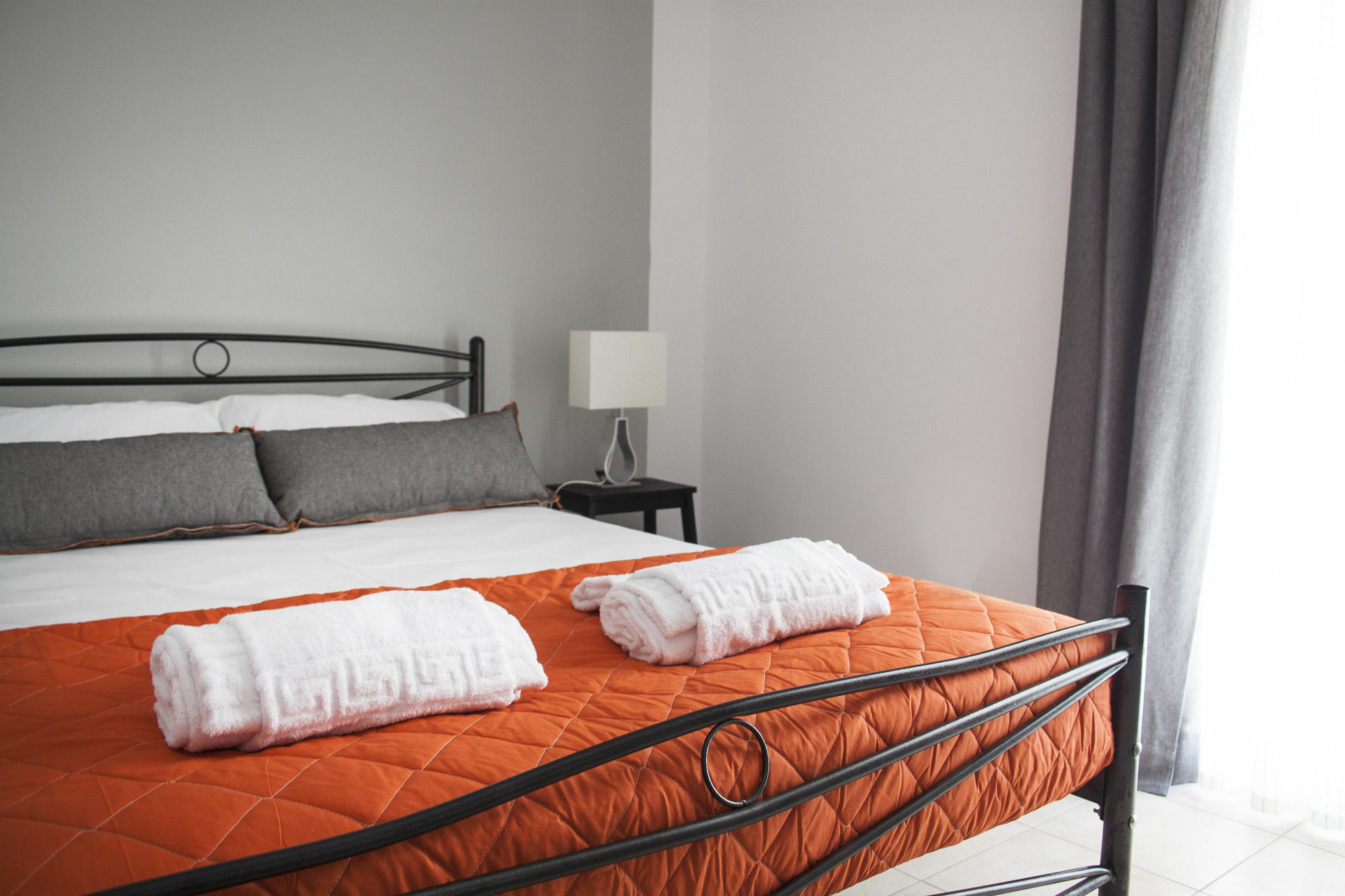 Krinis Apartments Rhodes City Extérieur photo